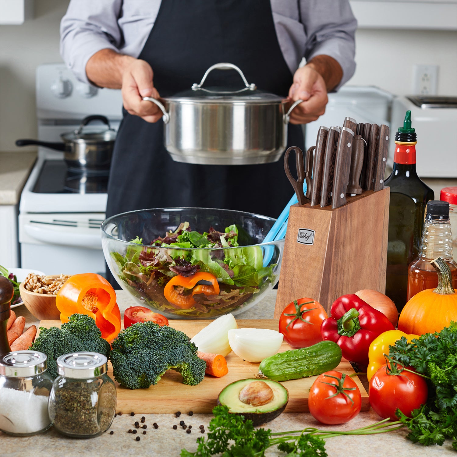 DGKW16SET on a table surrounded by vegetables